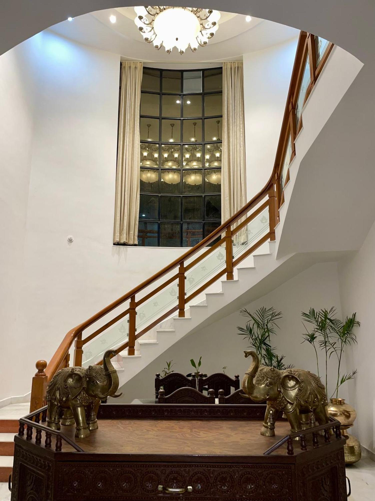 Willa Karni Nivvas - Luxury Redefined Udajpur Zewnętrze zdjęcie