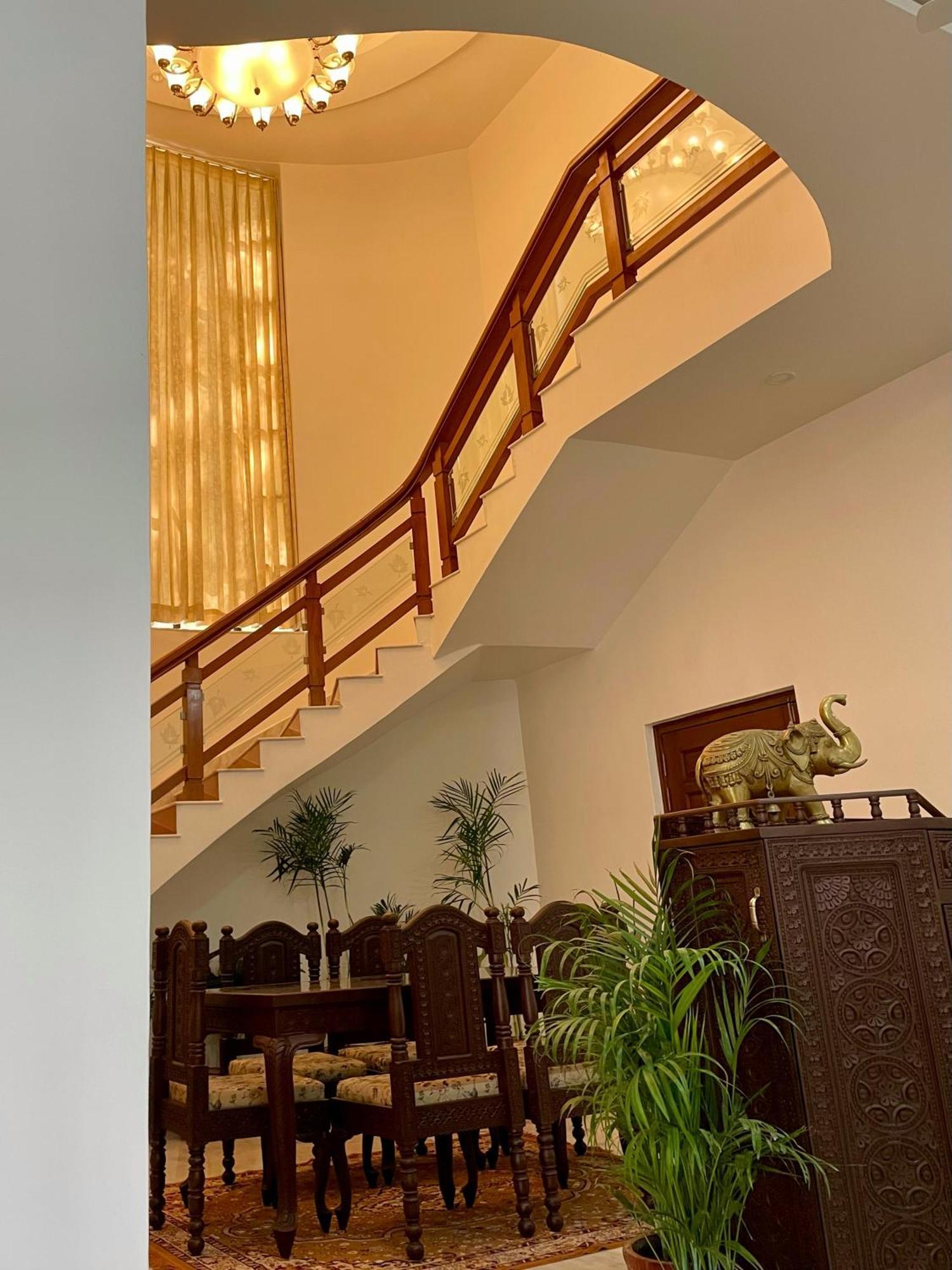 Willa Karni Nivvas - Luxury Redefined Udajpur Zewnętrze zdjęcie